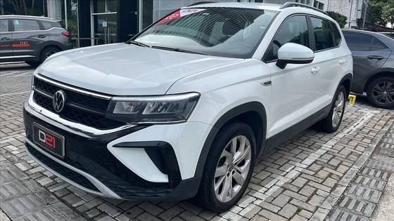 VOLKSWAGEN TAOS 1.4 250 TSI TOTAL FLEX COMFORTLINE AUTOMÁTICO